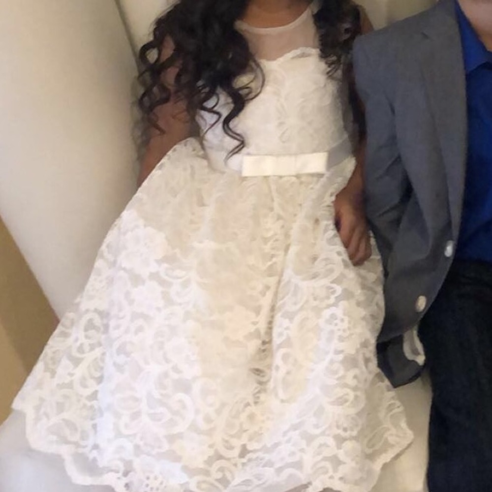 Girls dress